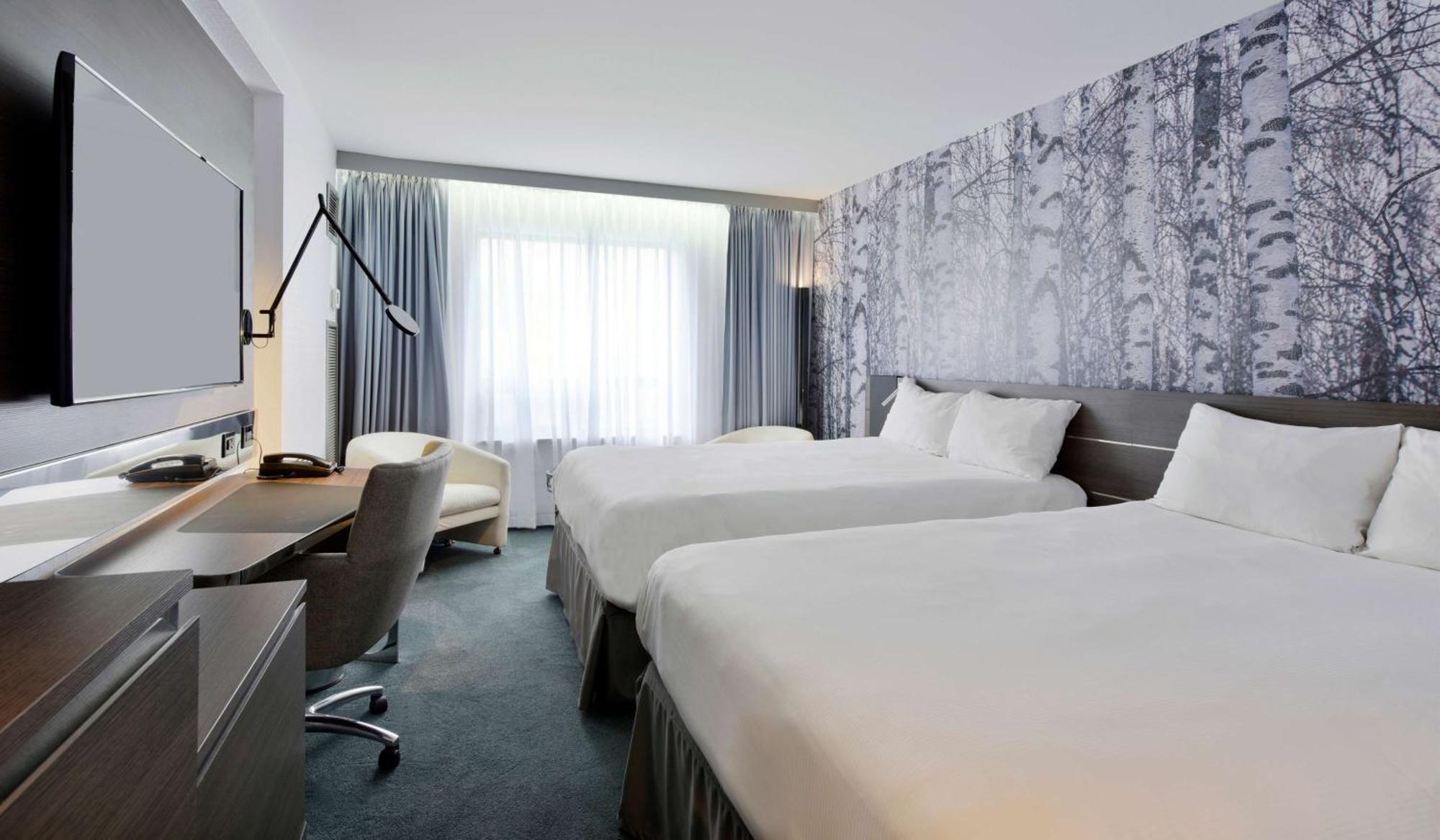 Doubletree By Hilton Ottawa Downtown Otel Dış mekan fotoğraf