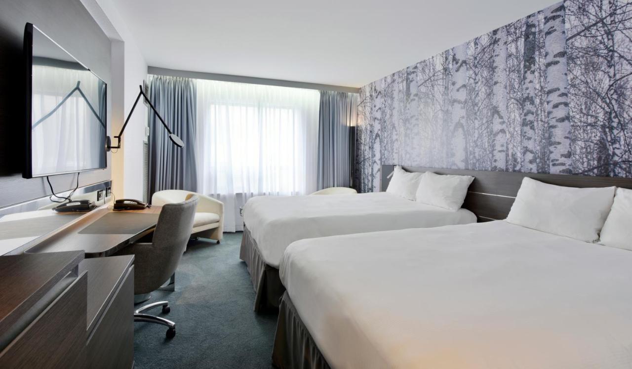 Doubletree By Hilton Ottawa Downtown Otel Dış mekan fotoğraf