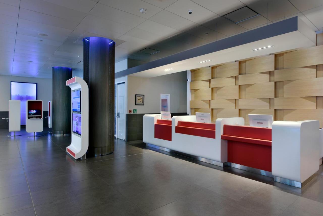 Doubletree By Hilton Ottawa Downtown Otel Dış mekan fotoğraf